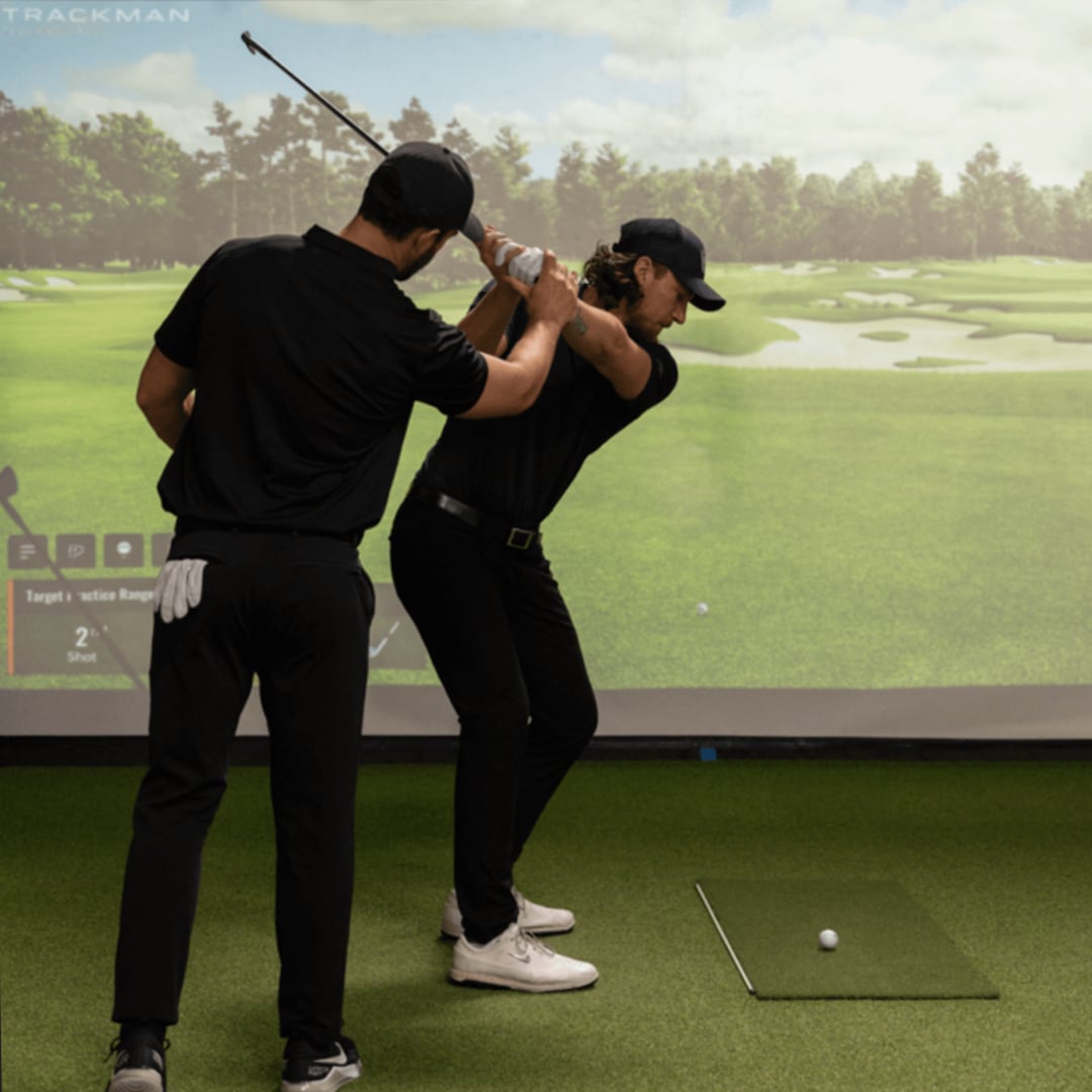 1 Hour Swing Lesson - We aim to help everyone from beginners to experienced players build their golf skills and have fun in a private environment.